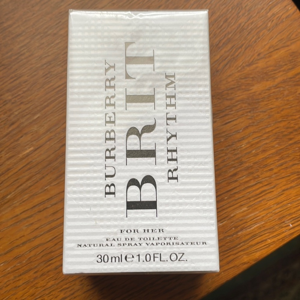 BNWT Burberry Brit rhythm for her 30ml